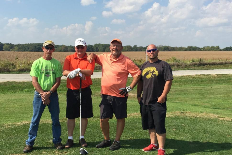 golf tournament attendees 